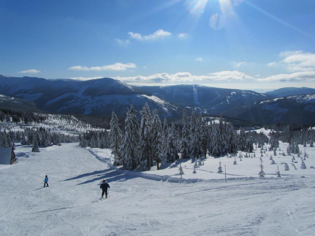 Horska Chata Sedmidoli Hotel Špindlerŭv Mlýn Екстериор снимка