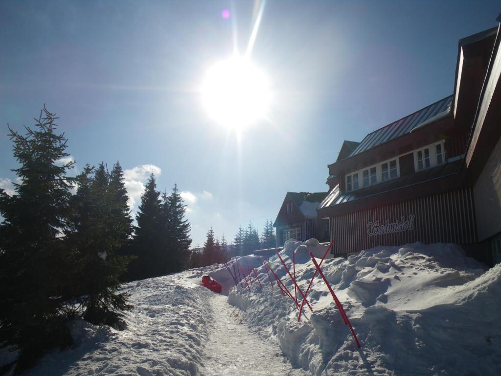 Horska Chata Sedmidoli Hotel Špindlerŭv Mlýn Екстериор снимка