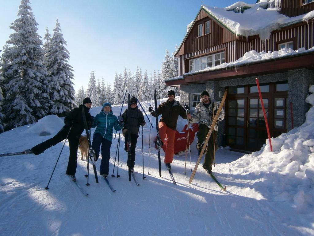 Horska Chata Sedmidoli Hotel Špindlerŭv Mlýn Екстериор снимка